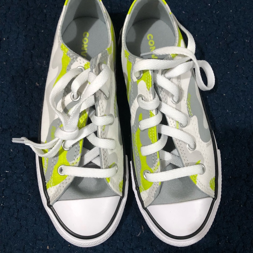 Converse Camo Low Tops